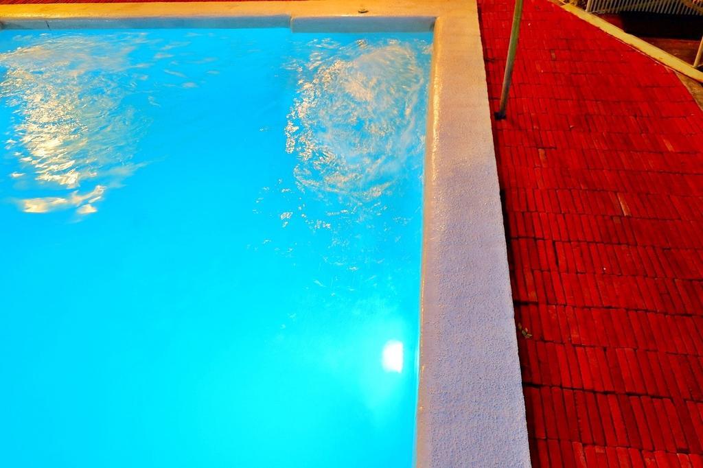 Hy Resort Chonburi Exterior photo
