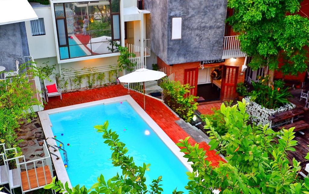 Hy Resort Chonburi Exterior photo