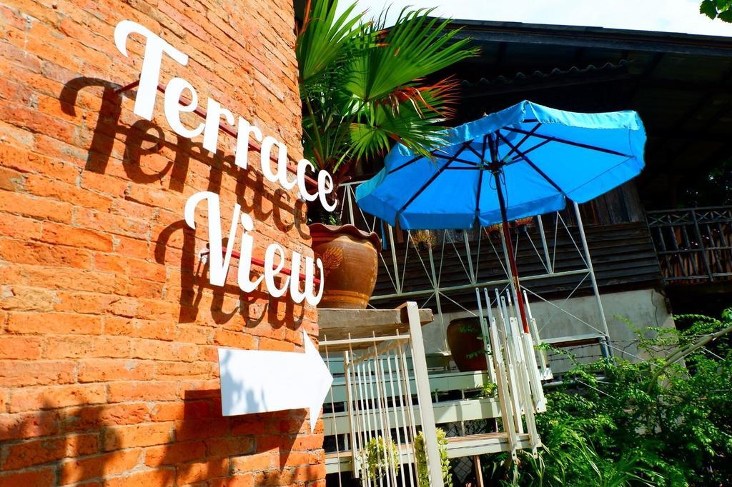 Hy Resort Chonburi Exterior photo